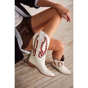 Mutma for Free People Colorado Springs Boots in Ivory Size 40